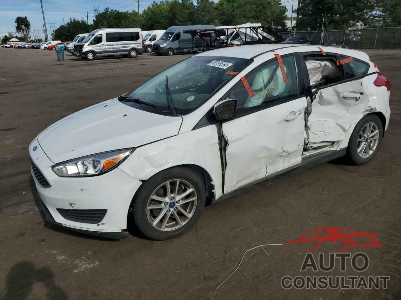 FORD FOCUS 2018 - 1FADP3K29JL331999