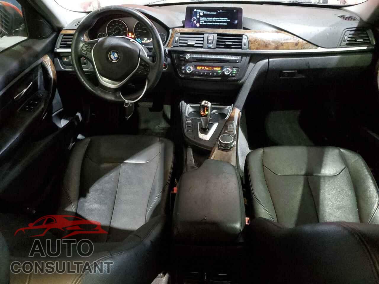 BMW 3 SERIES 2015 - WBA3B3G58FNT17009