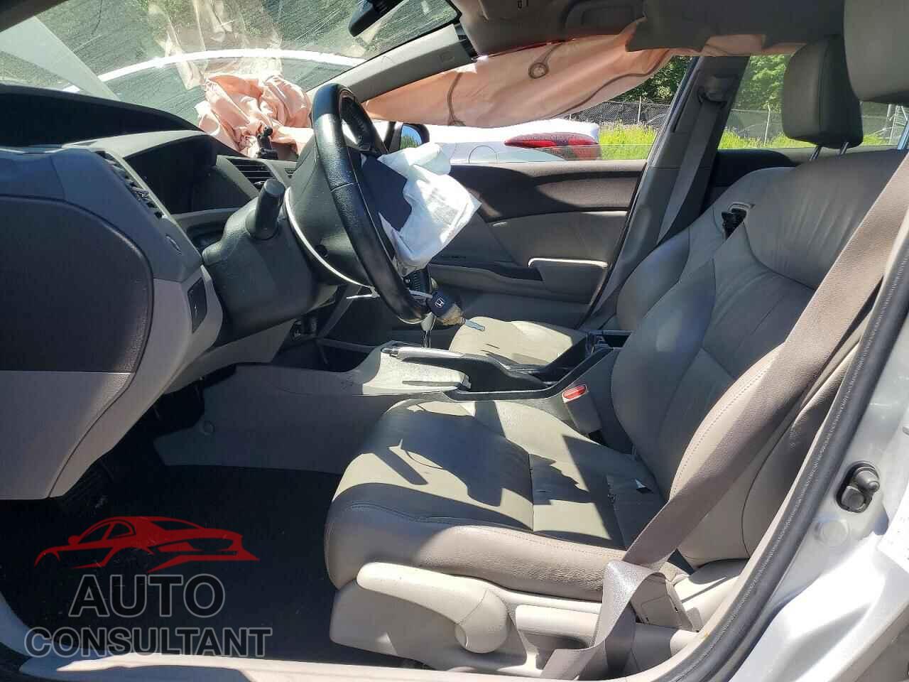 HONDA CIVIC 2012 - JHMFB4F33CS002300