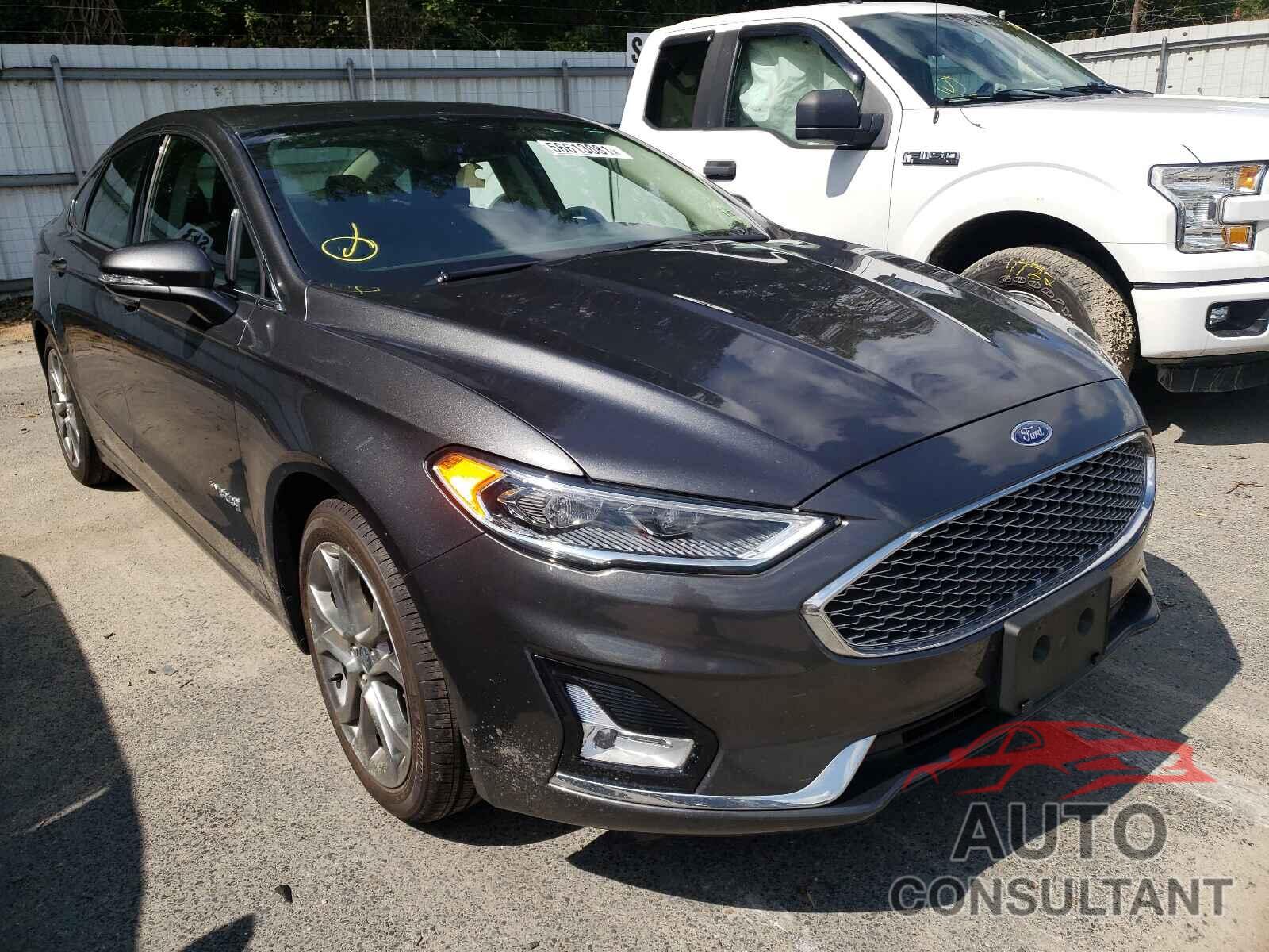 FORD FUSION 2019 - 3FA6P0RU8KR146375