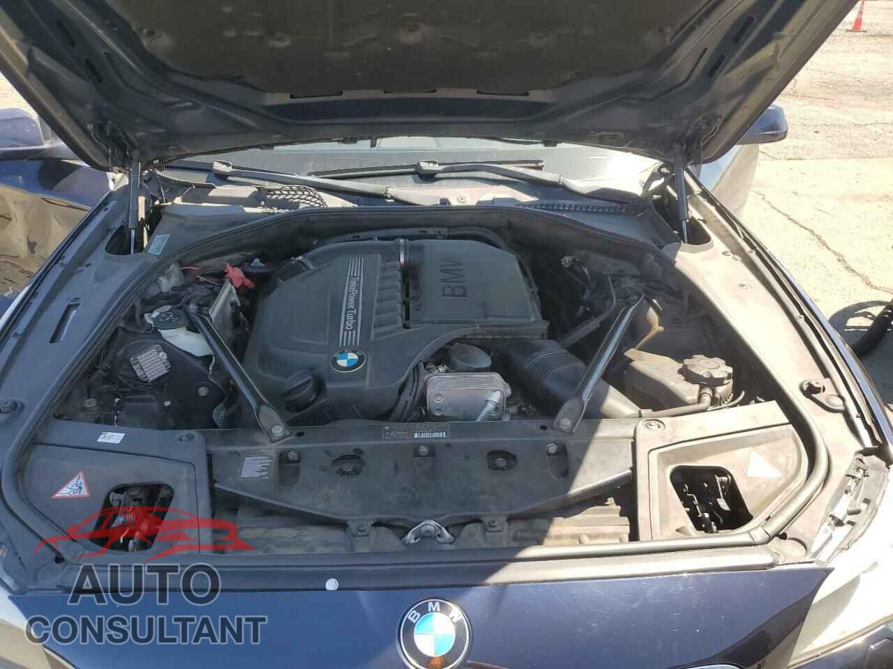BMW 5 SERIES 2012 - WBAFR7C58CC808130