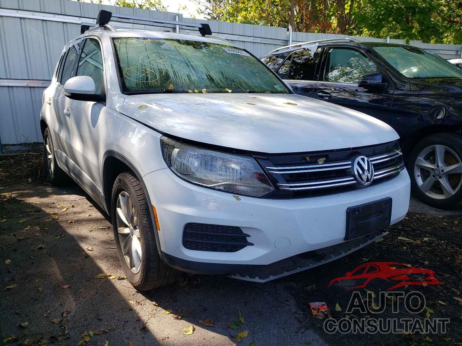 VOLKSWAGEN TIGUAN 2017 - WVGSV7AXXHK007547