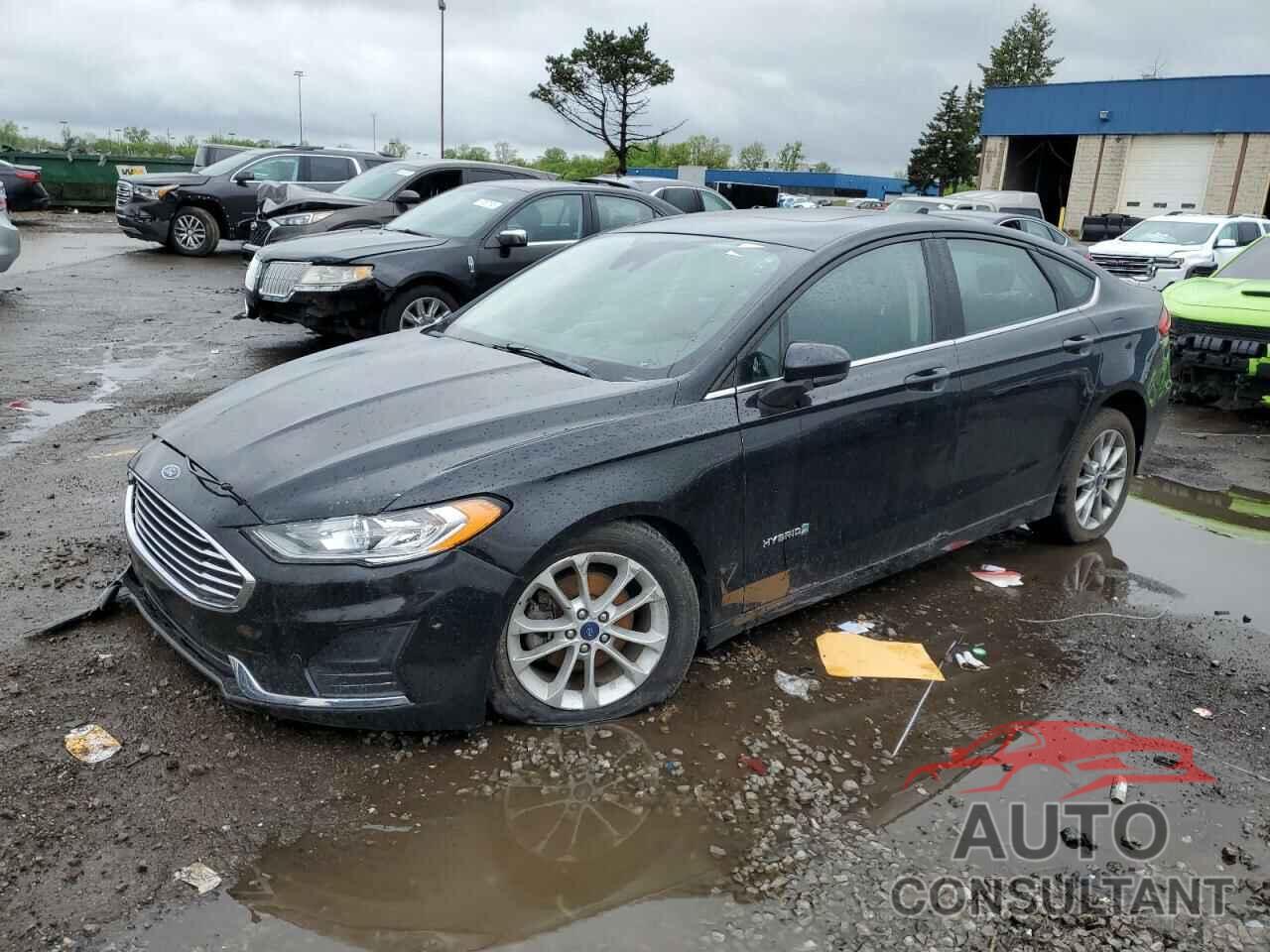 FORD FUSION 2019 - 3FA6P0LU8KR117984