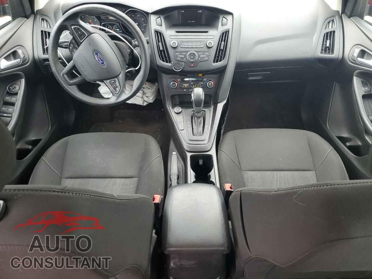 FORD FOCUS 2017 - 1FADP3FE5HL292939