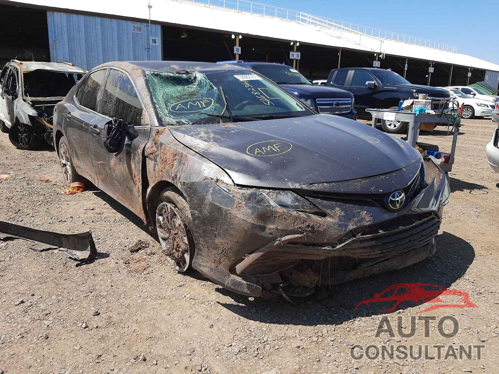 TOYOTA CAMRY 2021 - 4T1C11AK2MU469133