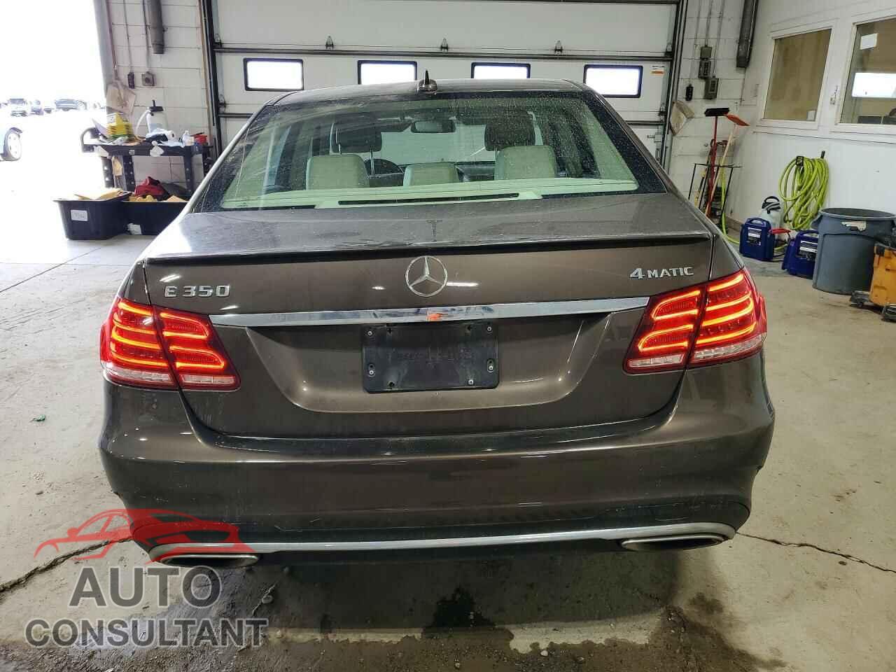 MERCEDES-BENZ E-CLASS 2014 - WDDHF8JB4EA945007