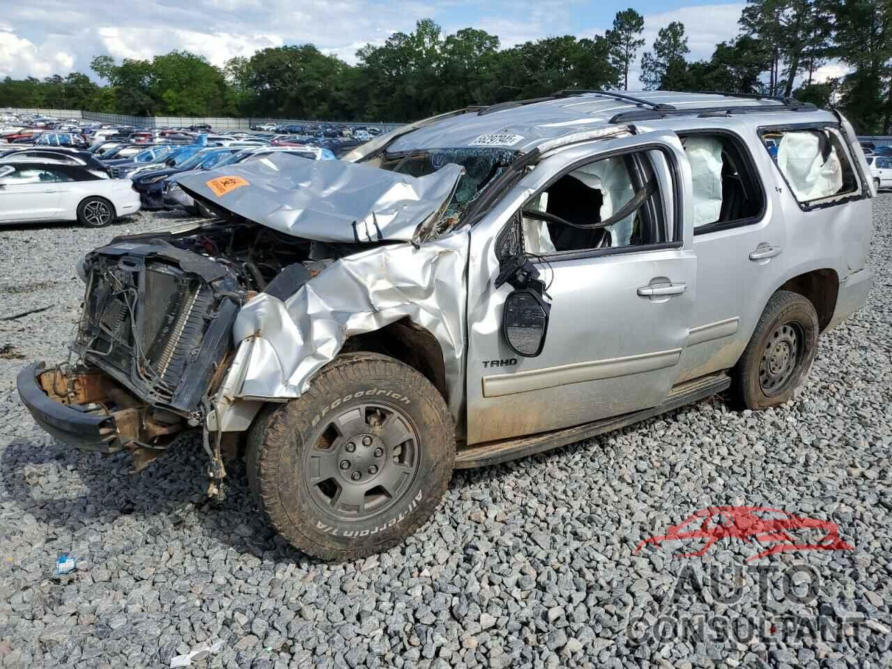 CHEVROLET TAHOE 2010 - 1GNUCBE05AR189634
