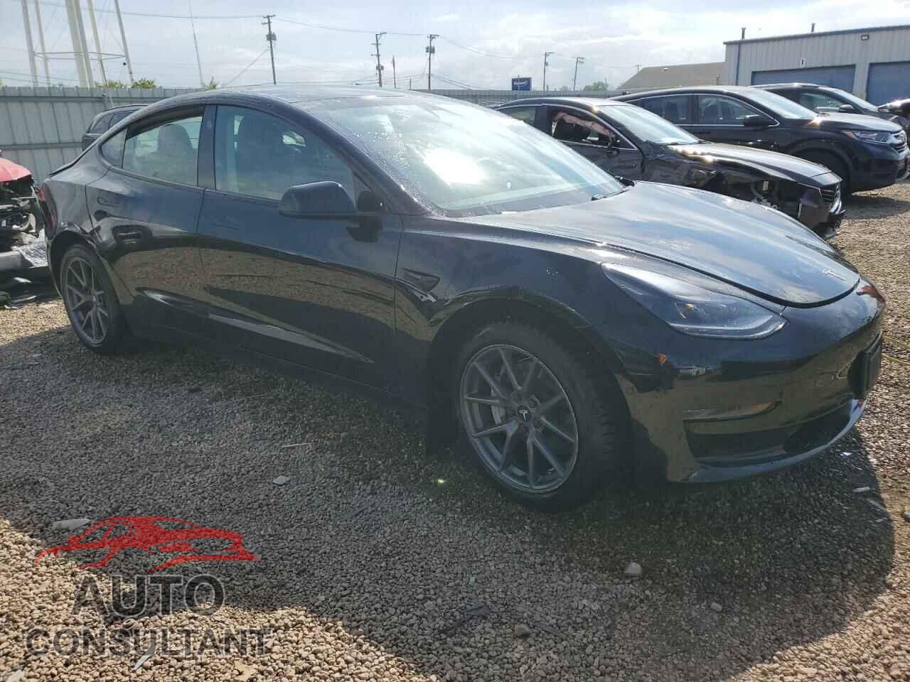 TESLA MODEL 3 2021 - 5YJ3E1EAXMF056864
