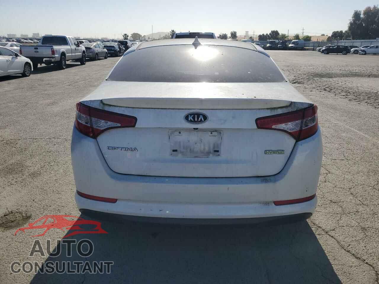 KIA OPTIMA 2011 - KNAGM4AD0B5006055