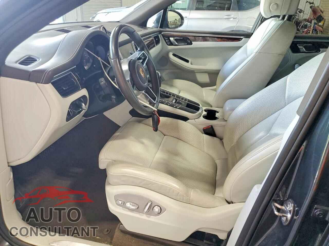 PORSCHE MACAN 2017 - WP1AB2A54HLB20123