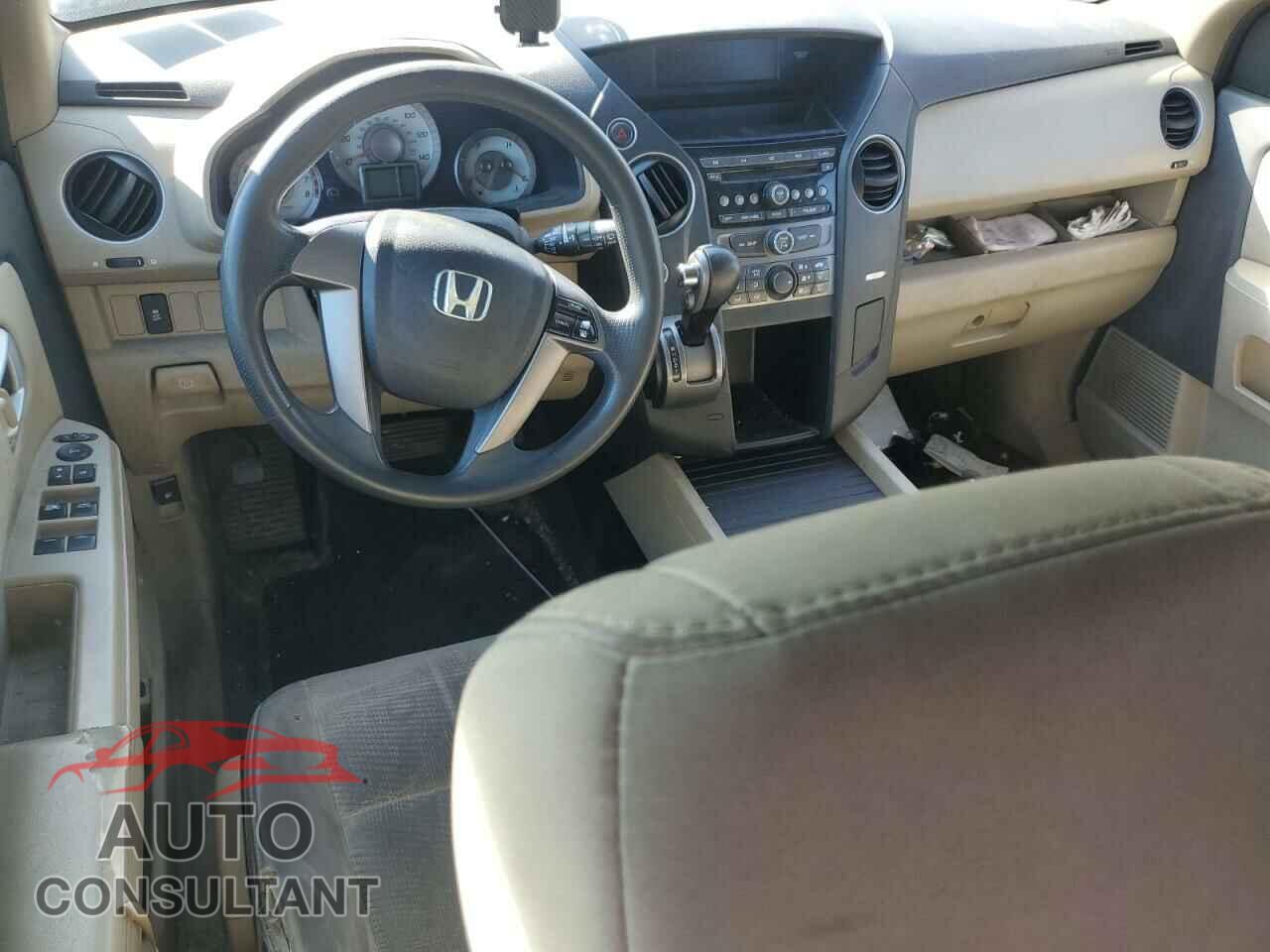 HONDA PILOT 2012 - 5FNYF4H20CB075821
