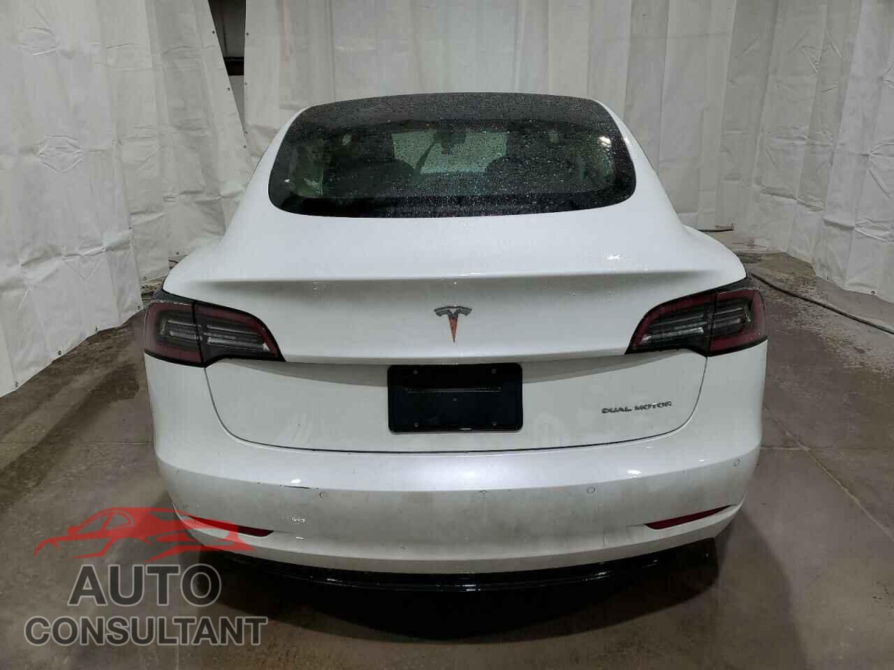 TESLA MODEL 3 2022 - 5YJ3E1EB6NF290543