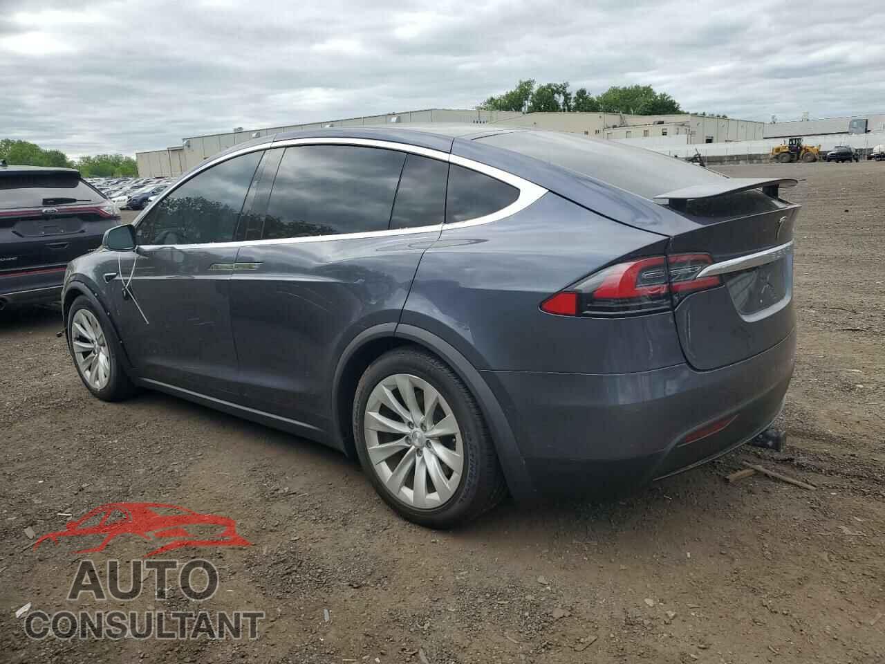 TESLA MODEL X 2020 - 5YJXCBE25LF242574