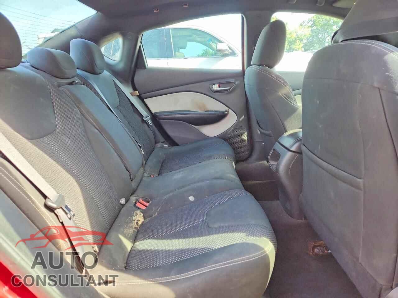 DODGE DART 2015 - 1C3CDFBB6FD421875