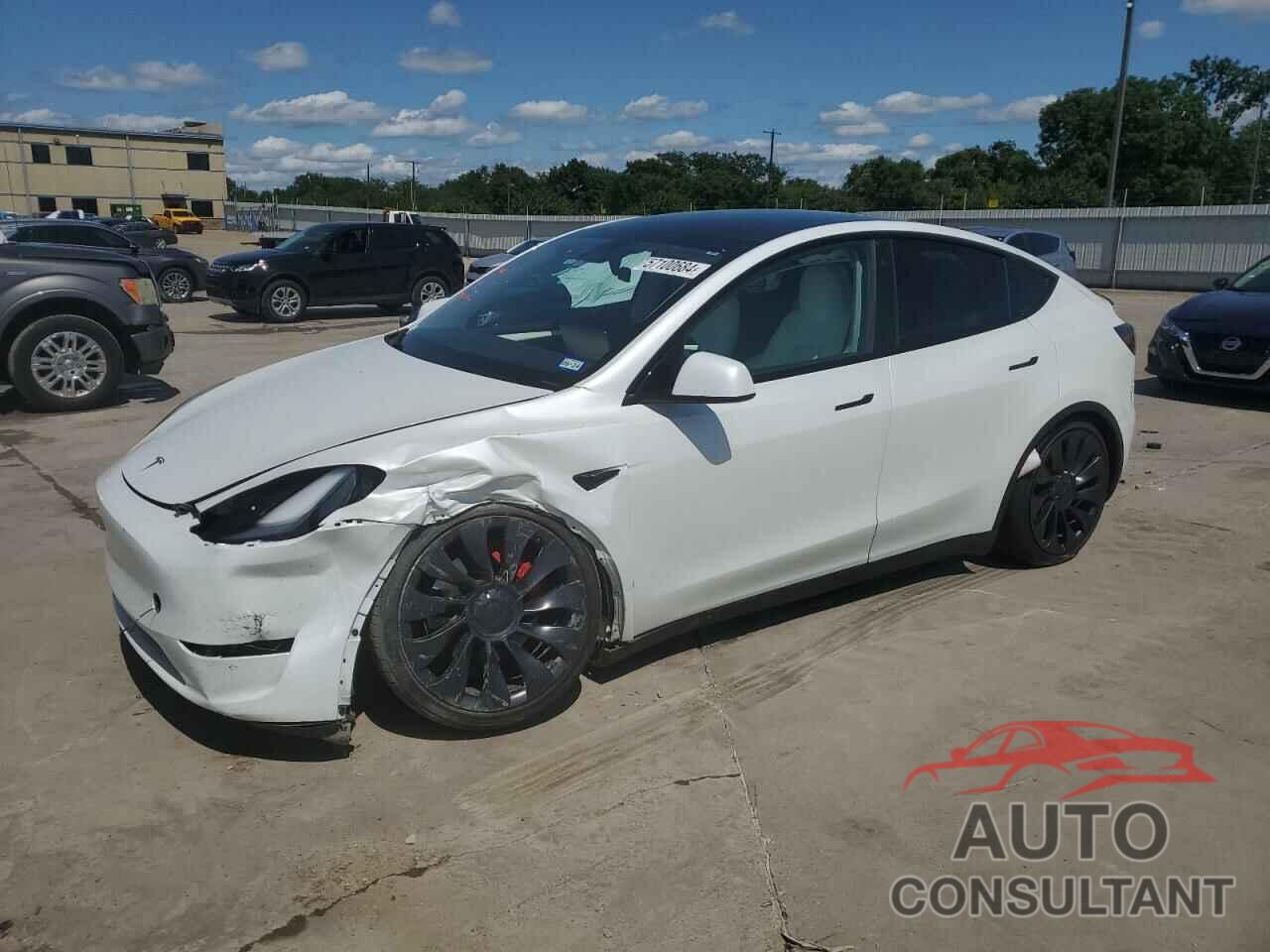 TESLA MODEL Y 2023 - 7SAYGDEF9PF765757