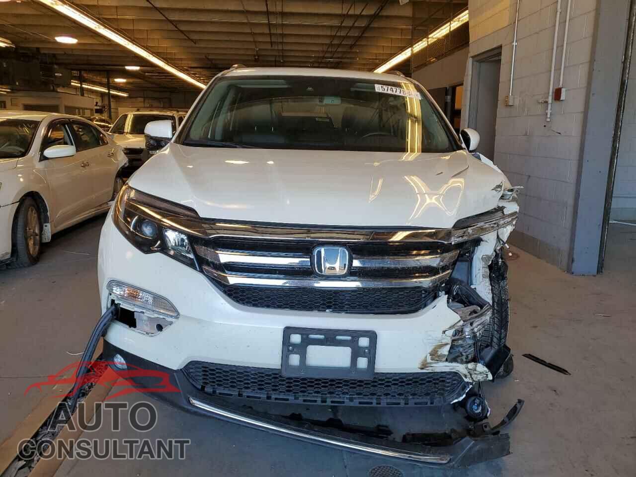HONDA PILOT 2017 - 5FNYF6H90HB030717