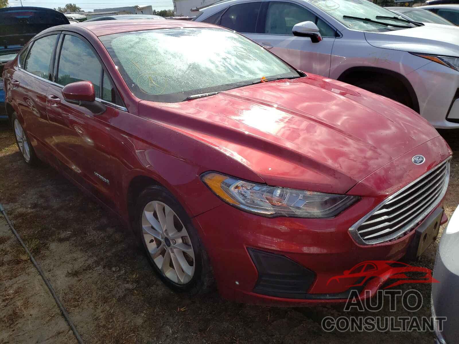 FORD FUSION 2019 - 3FA6P0LU8KR126054