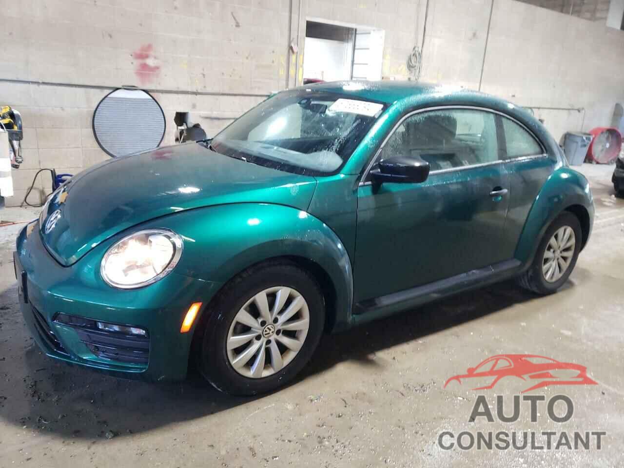 VOLKSWAGEN BEETLE 2017 - 3VWF17AT4HM611552