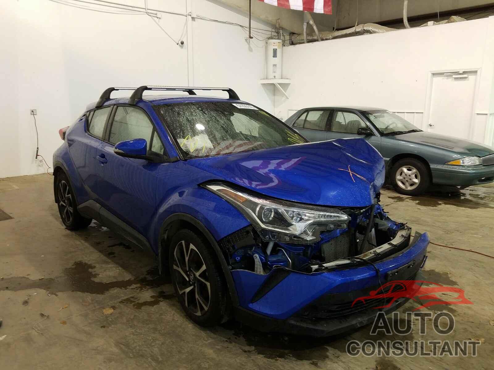 TOYOTA C-HR 2018 - NMTKHMBX6JR054127