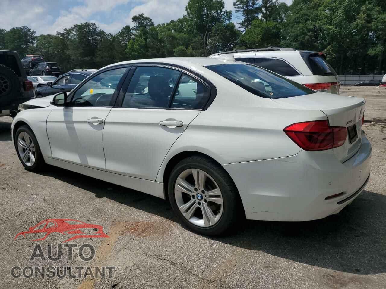BMW 3 SERIES 2016 - WBA8E3G51GNT80497