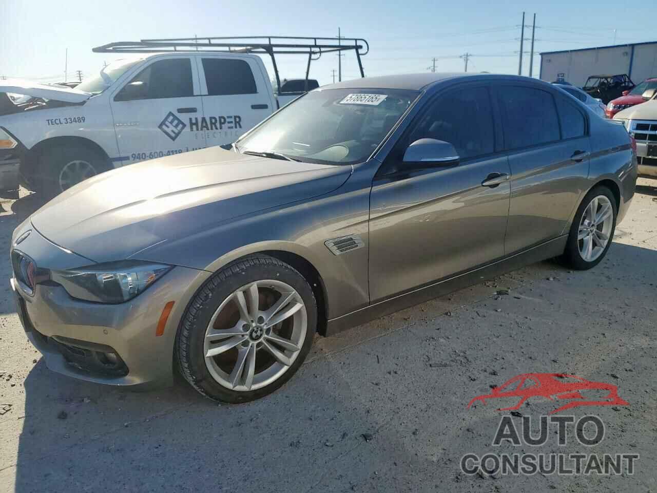 BMW 3 SERIES 2016 - WBA8E1G59GNT37787