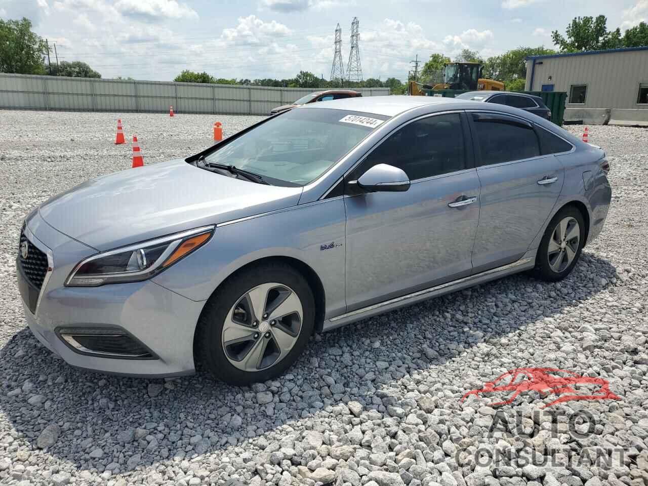 HYUNDAI SONATA 2016 - KMHE34L10GA024436