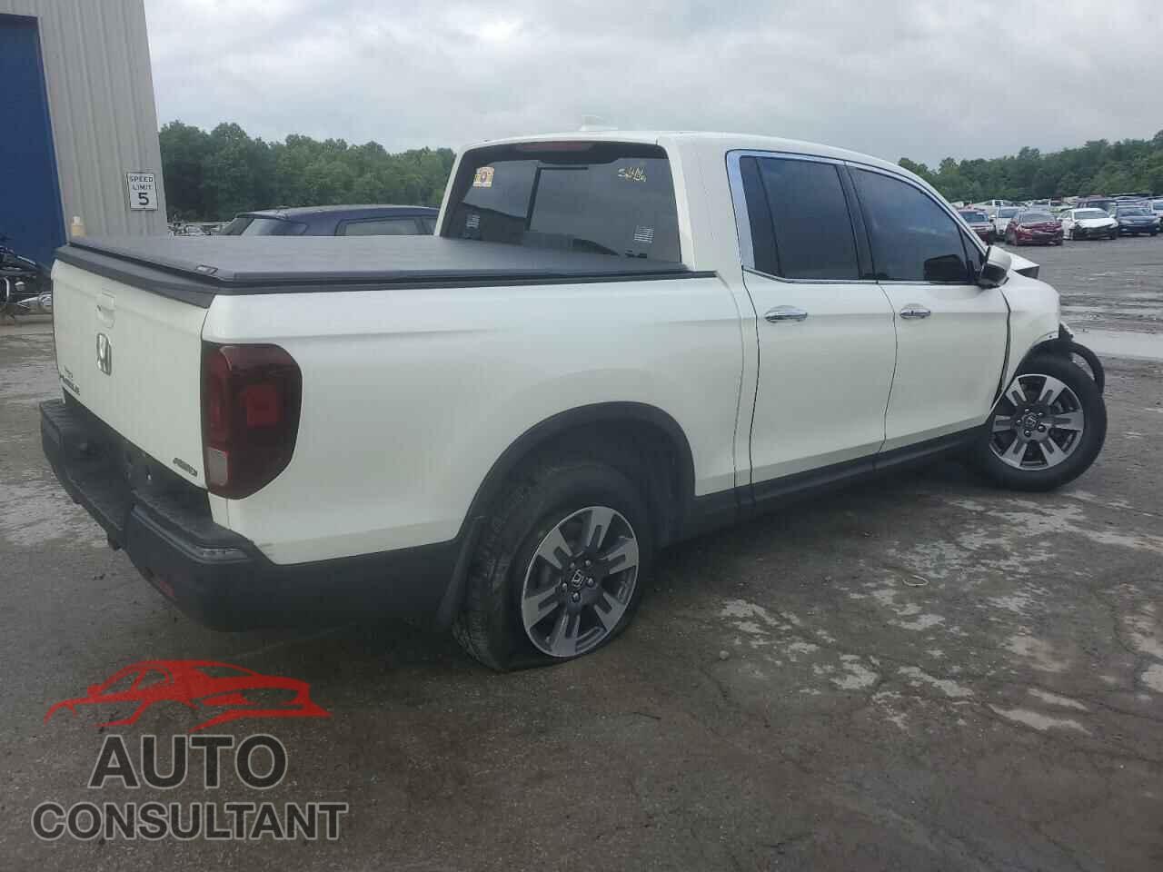 HONDA RIDGELINE 2018 - 5FPYK3F76JB005846