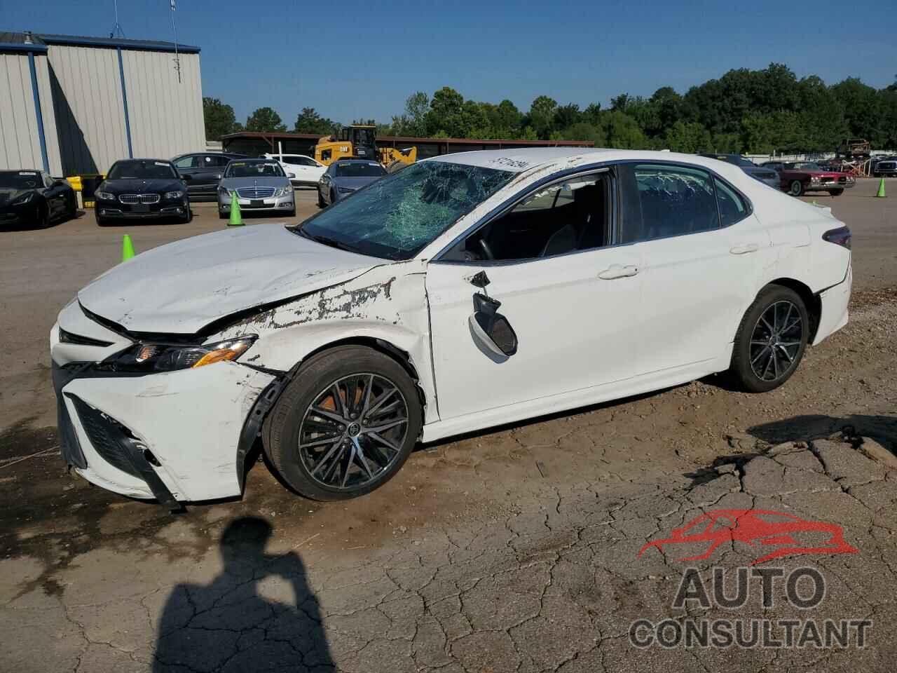 TOYOTA CAMRY 2021 - 4T1G11AK4MU554797