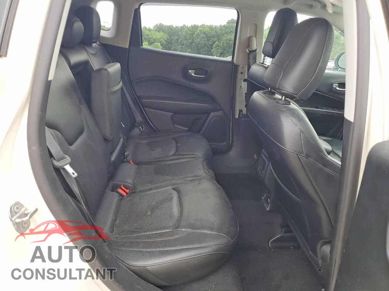JEEP COMPASS 2018 - 3C4NJDCB2JT134357