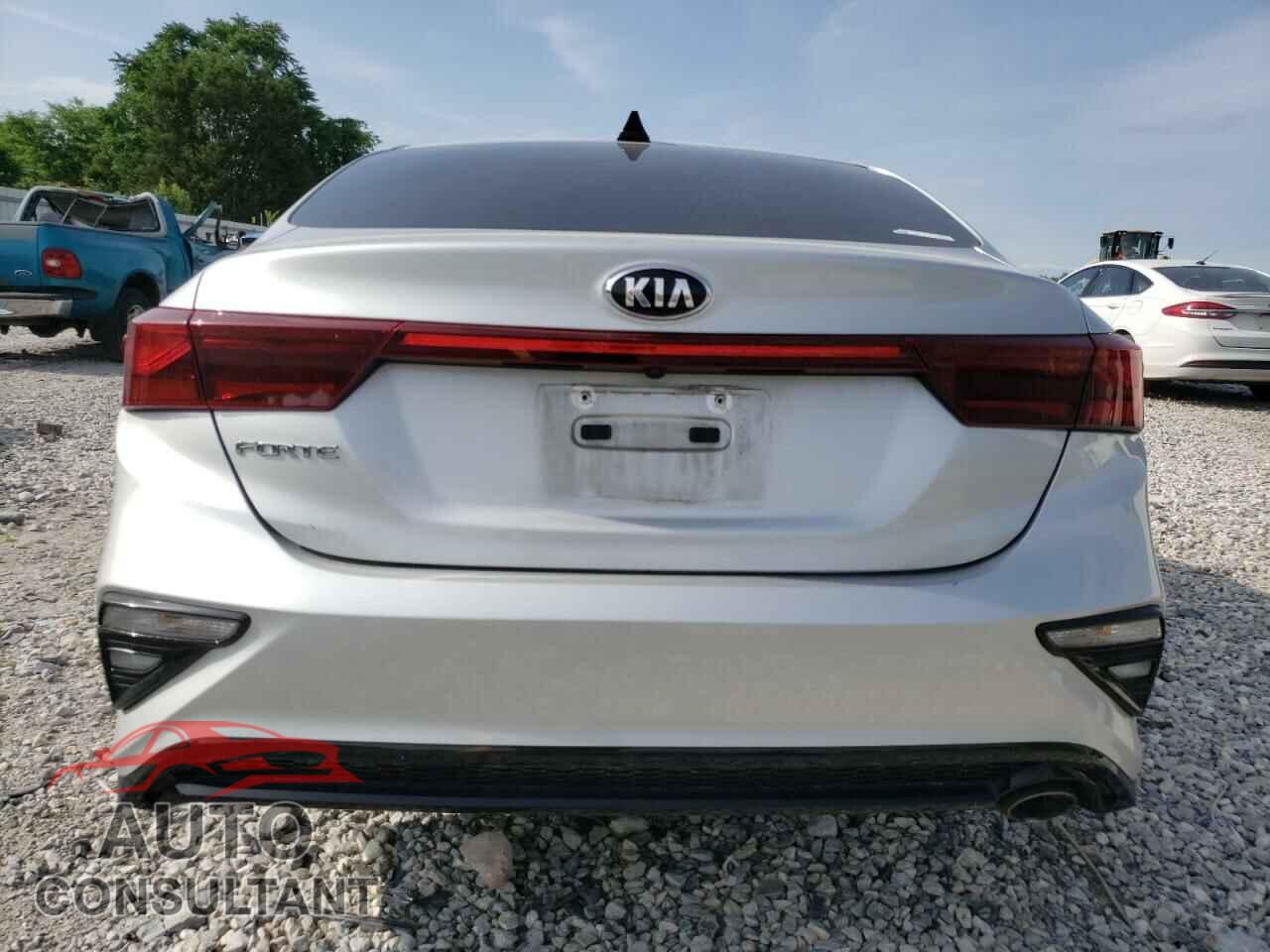 KIA FORTE 2020 - 3KPF24AD1LE196054