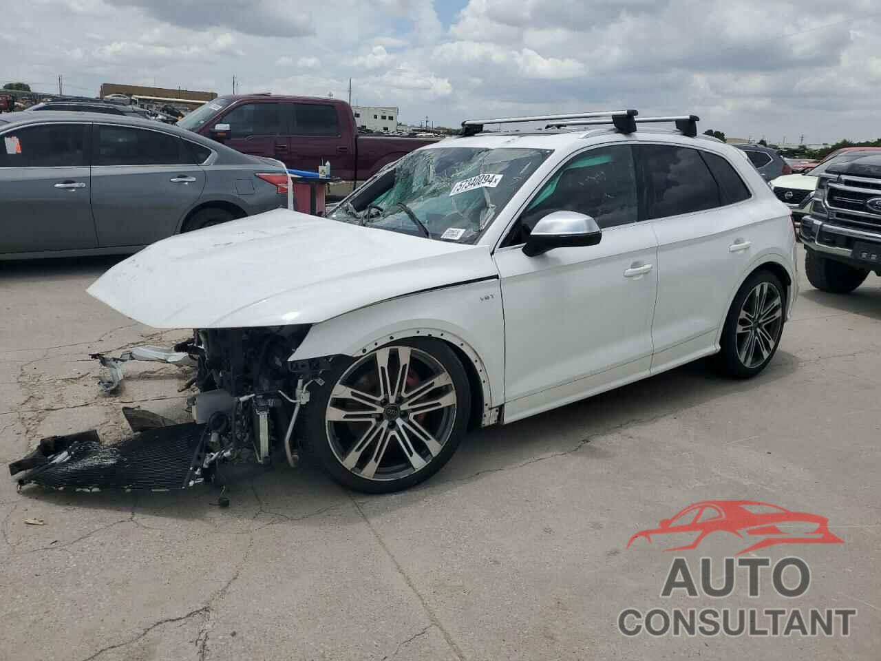 AUDI SQ5 2018 - WA1A4AFY9J2086730