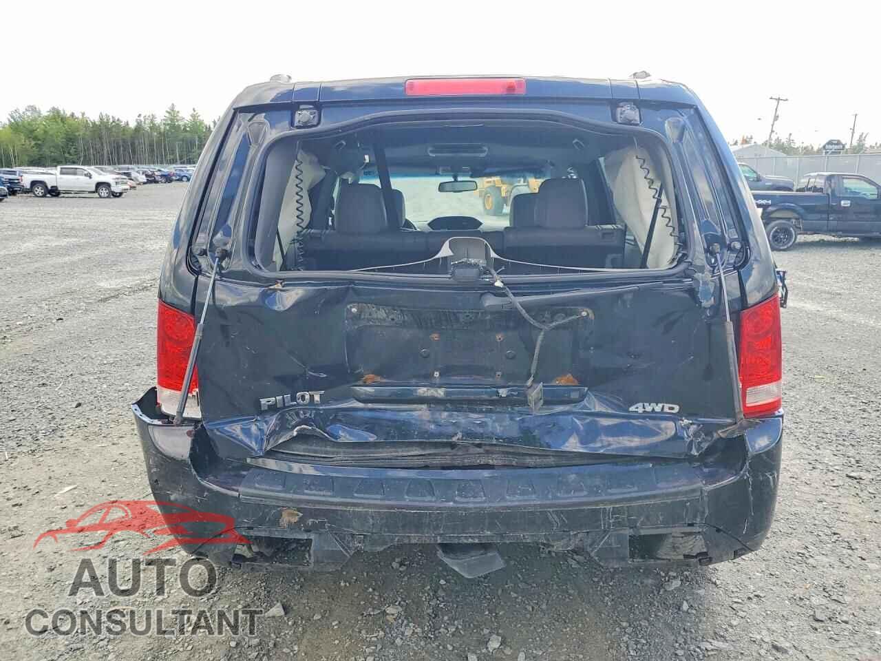 HONDA PILOT 2015 - 5FNYF4H63FB504845