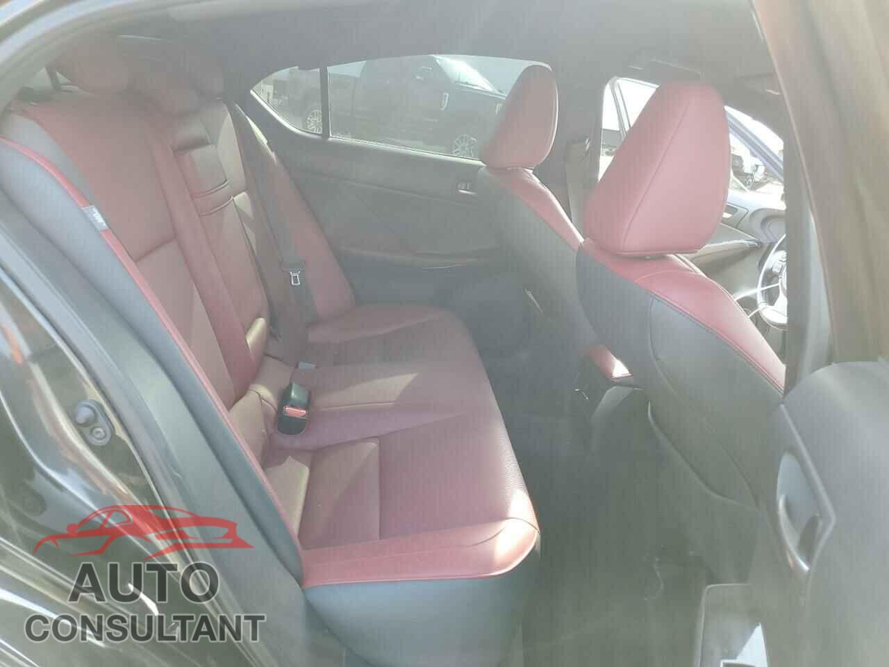 LEXUS IS 2021 - JTHAA1D23M5116495