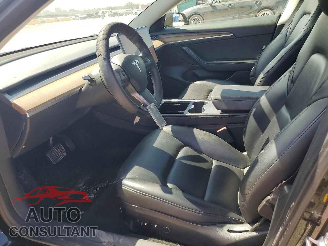 TESLA MODEL 3 2022 - 5YJ3E1EA6NF372439