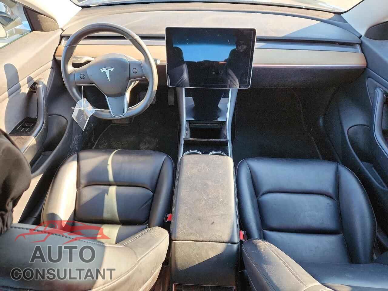 TESLA MODEL 3 2019 - 5YJ3E1EBXKF453335