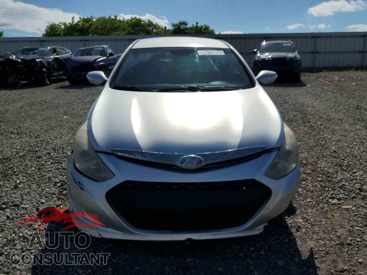 HYUNDAI SONATA 2013 - KMHEC4A48DA078575