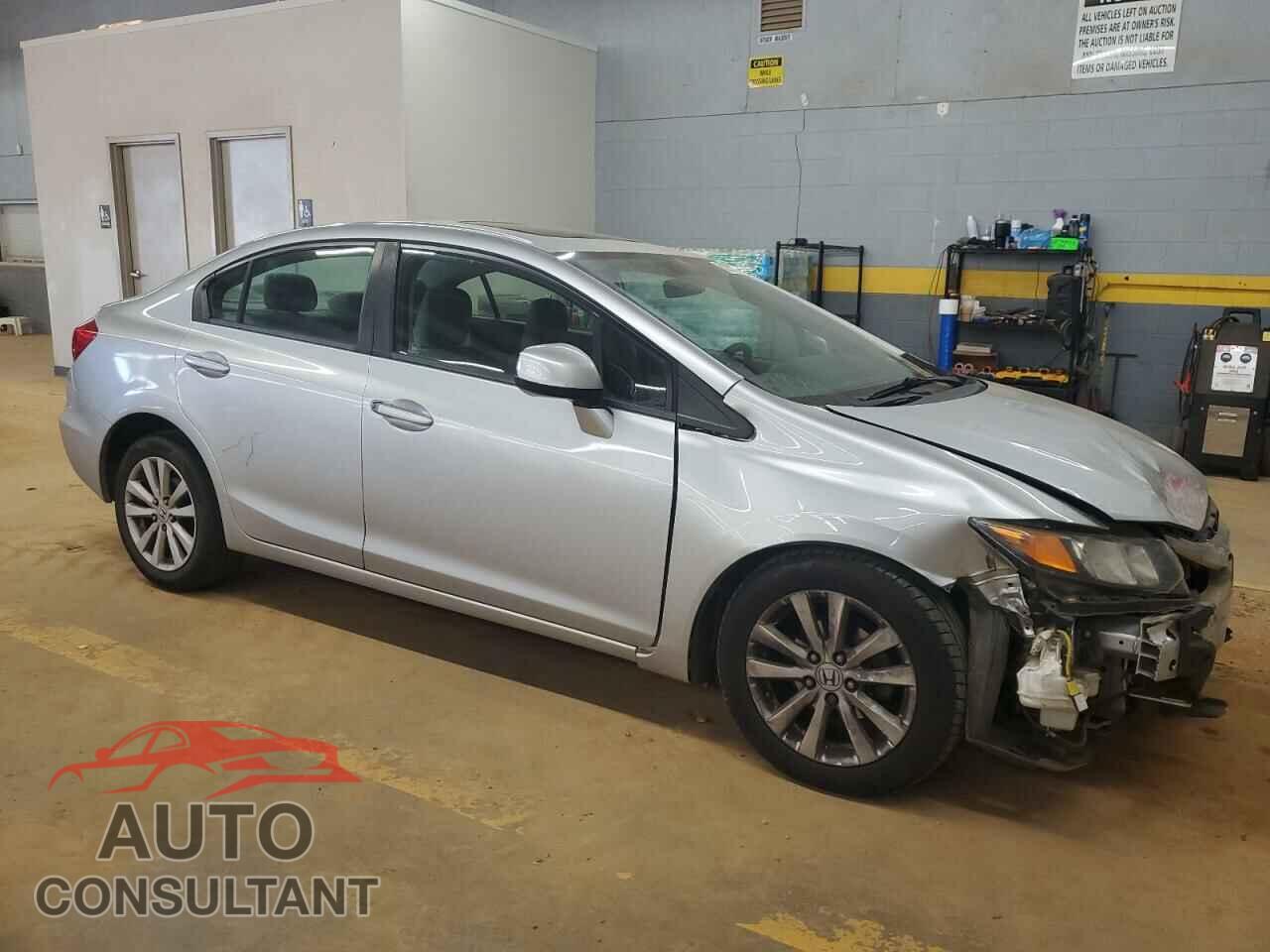 HONDA CIVIC 2012 - 19XFB2F88CE372260