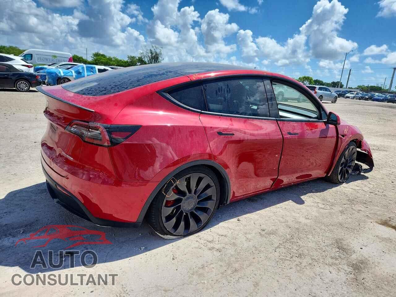 TESLA MODEL Y 2022 - 7SAYGDEF8NF381160