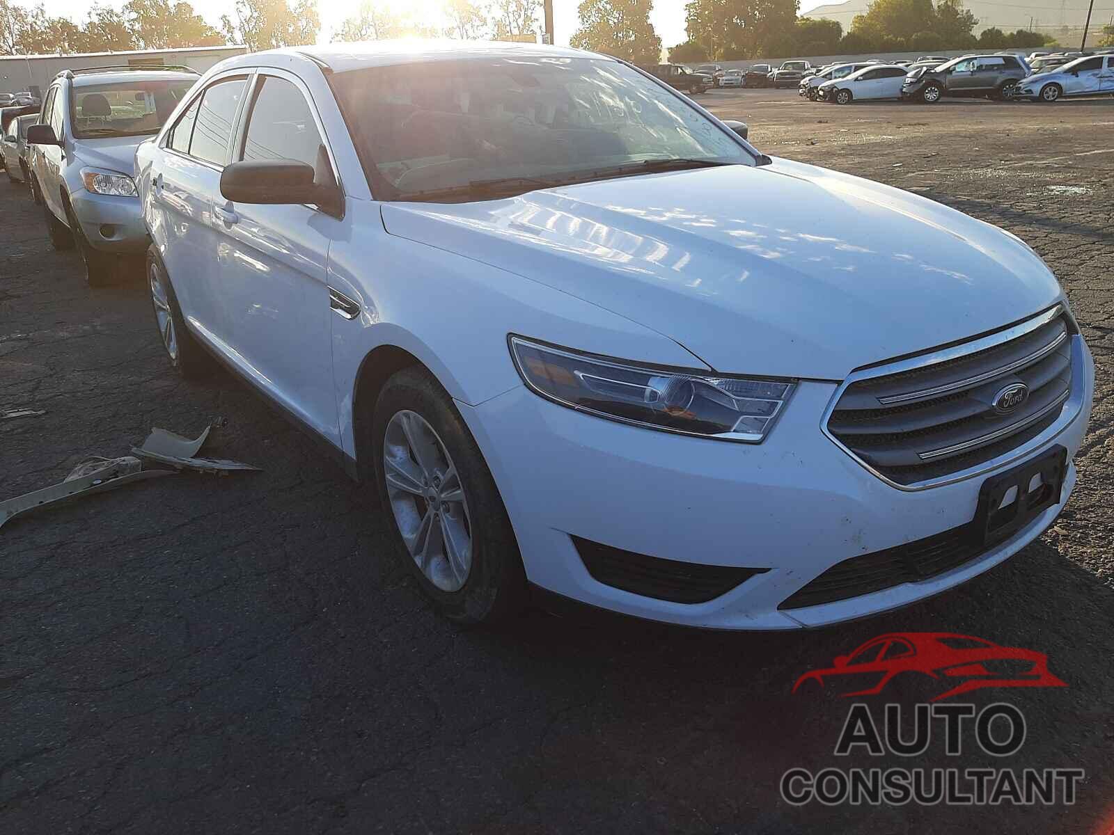 FORD TAURUS 2019 - 1FAHP2D86KG105720