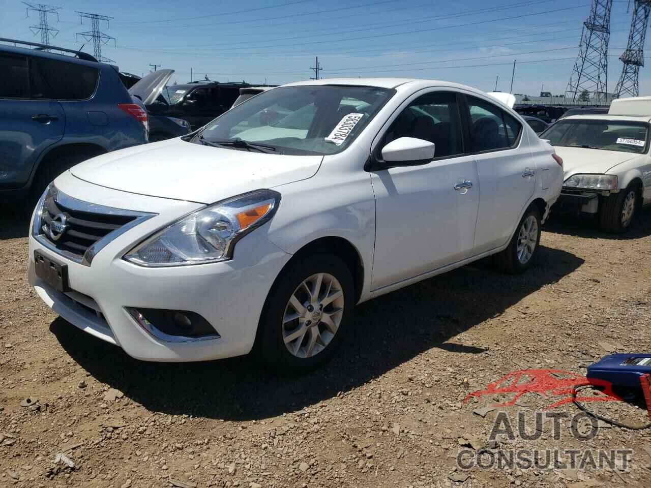NISSAN VERSA 2018 - 3N1CN7AP0JL876495