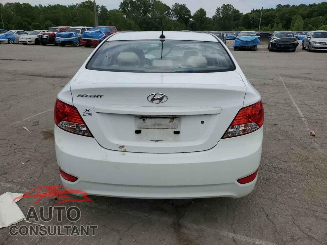 HYUNDAI ACCENT 2013 - KMHCU4AE4DU439781