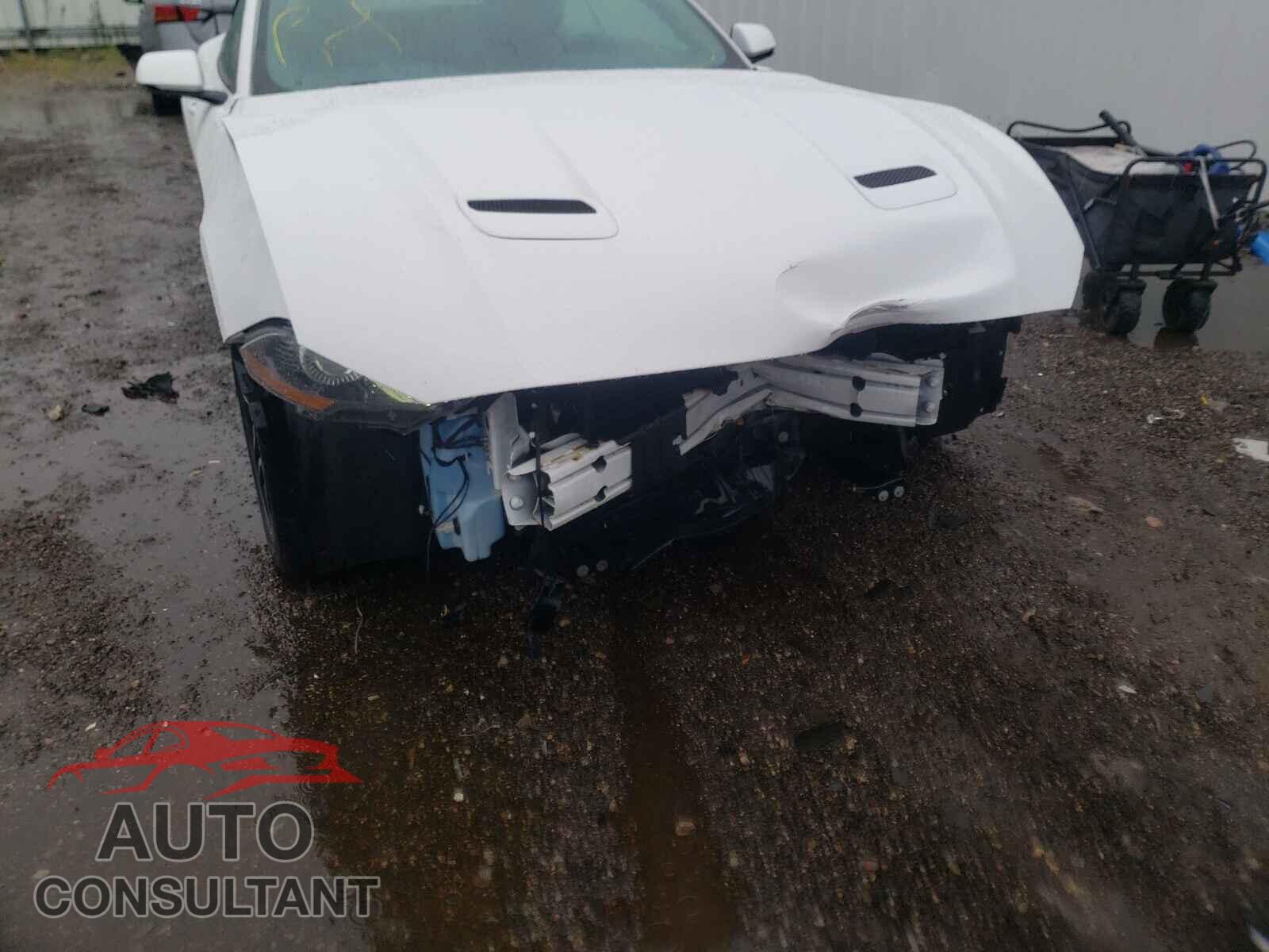FORD MUSTANG 2020 - 1FATP8UH3L5113199