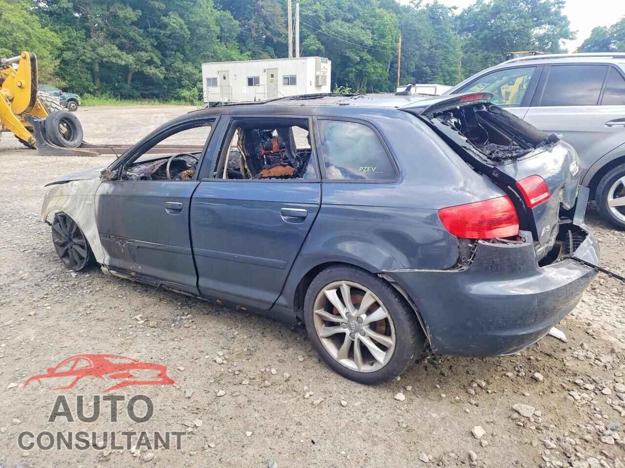 AUDI A3 2012 - WAUFEAFM2CA058537
