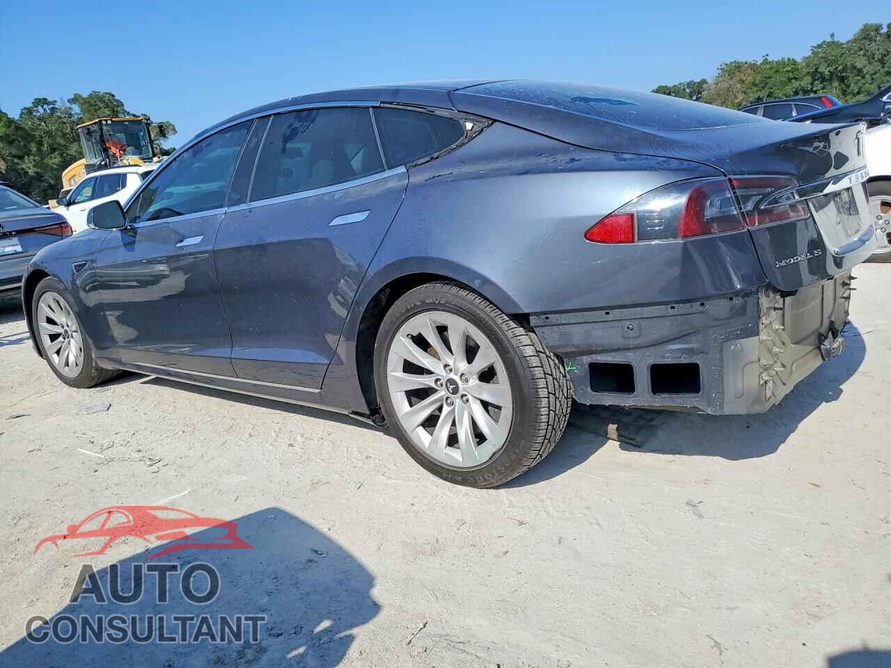 TESLA MODEL S 2017 - 5YJSA1E21HF232447