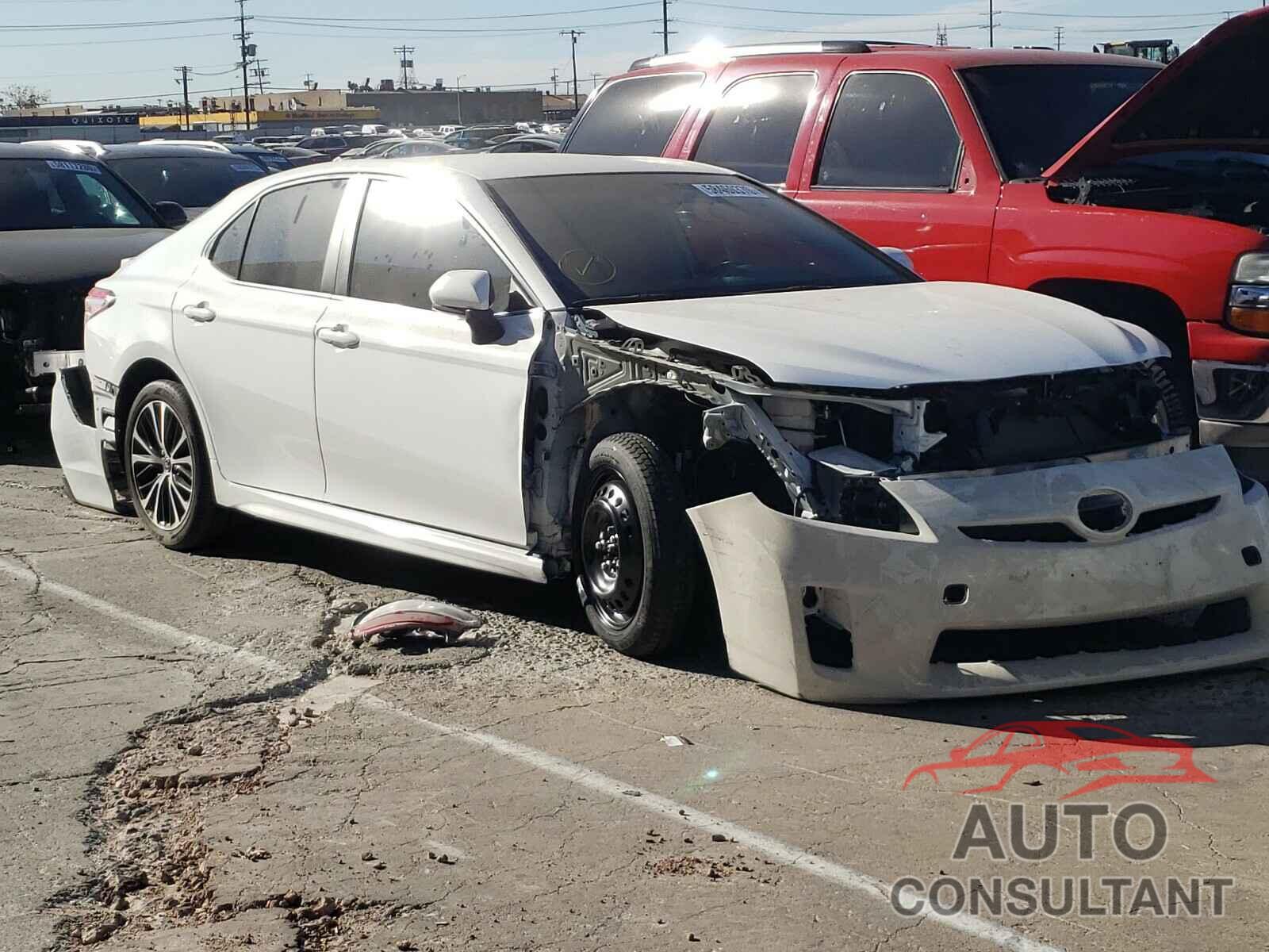 TOYOTA CAMRY 2019 - 4T1B11HK4KU697343
