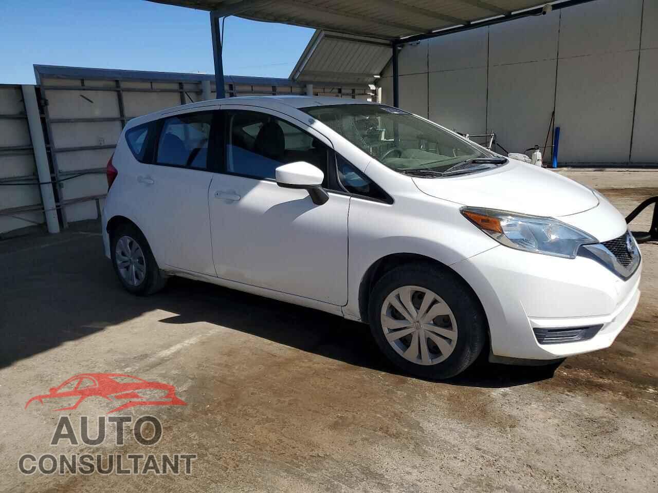 NISSAN VERSA 2017 - 3N1CE2CP4HL360733