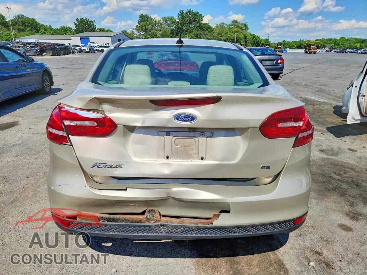 FORD FOCUS 2017 - 1FADP3F24HL212312
