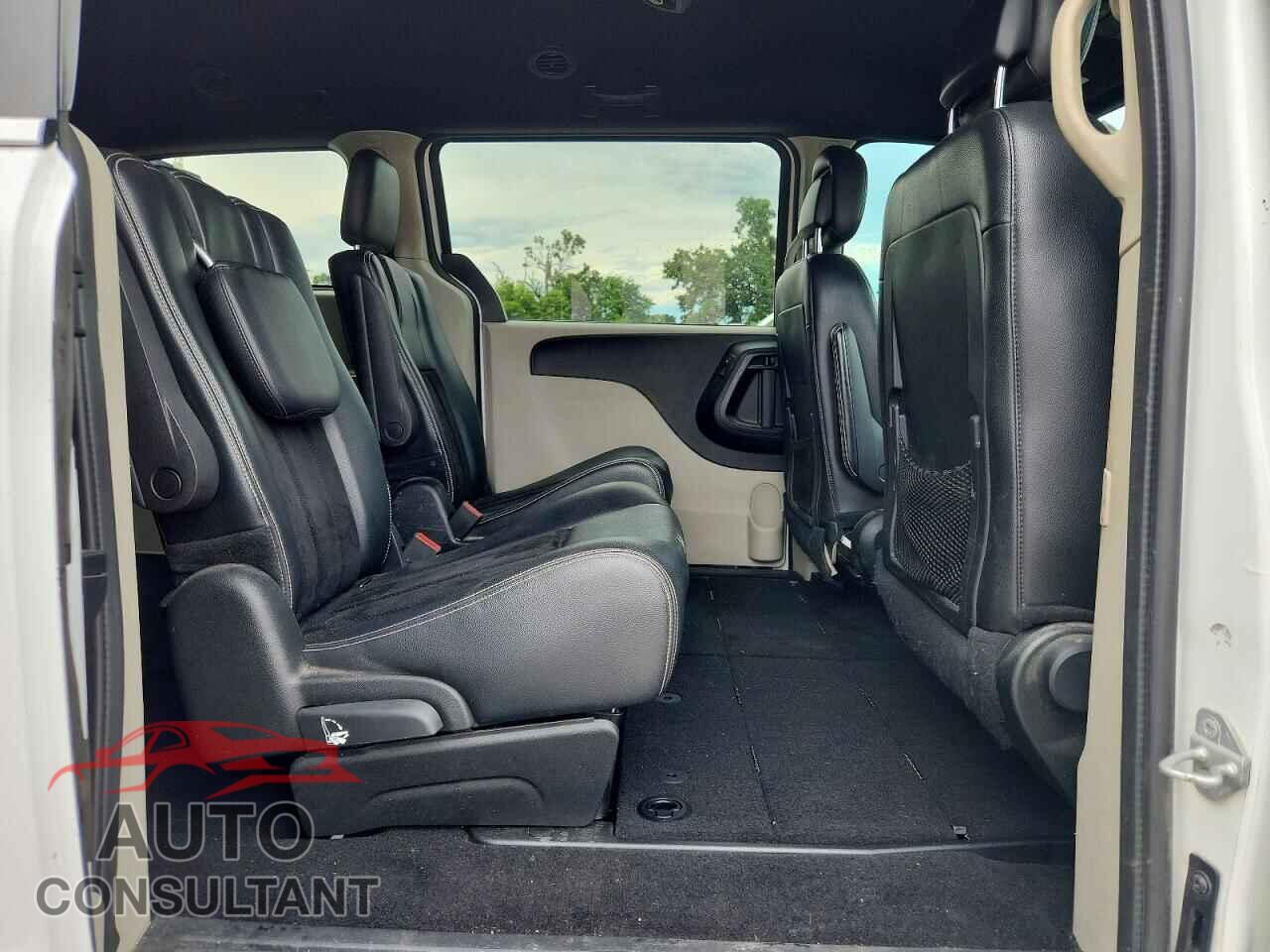 DODGE CARAVAN 2017 - 2C4RDGCG8HR600084