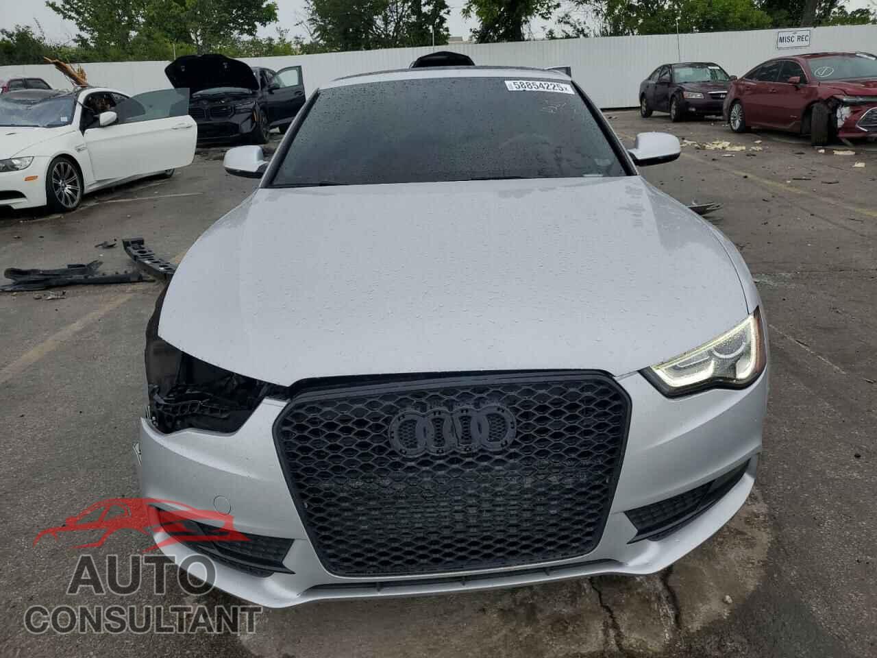 AUDI A5 2014 - WAULFAFR5EA059227