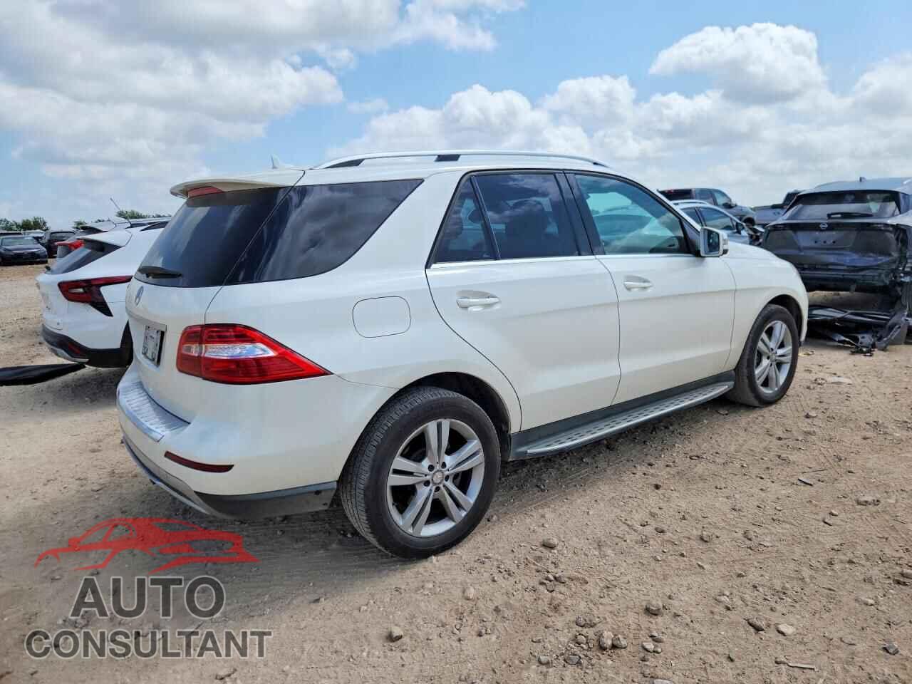 MERCEDES-BENZ M-CLASS 2014 - 4JGDA5JB9EA388953